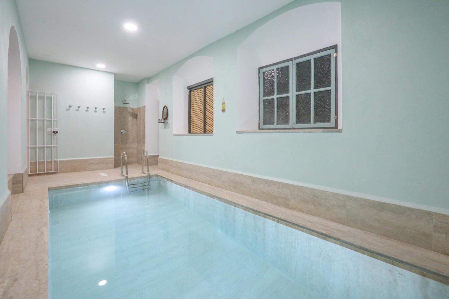Casa Senorial Con Piscina. Casa Donna Isabel Guest House Penaflor Exterior photo